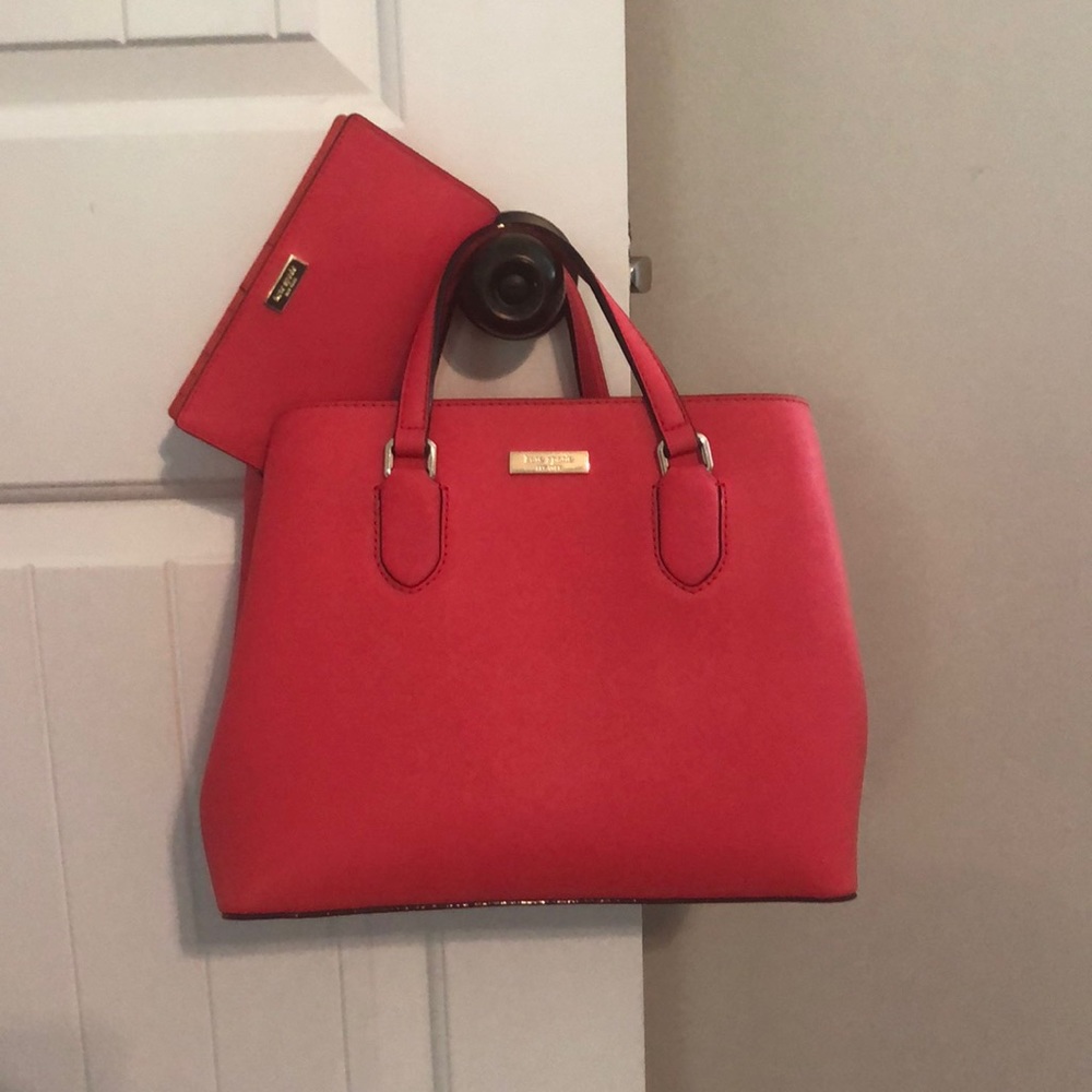 Kate Spade tote and matching wallet